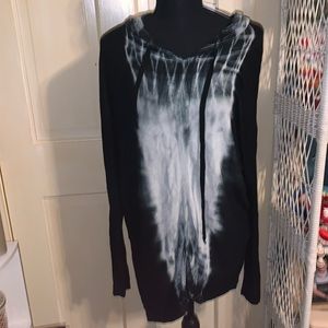 Stitchdrop sweater black n white tye dye